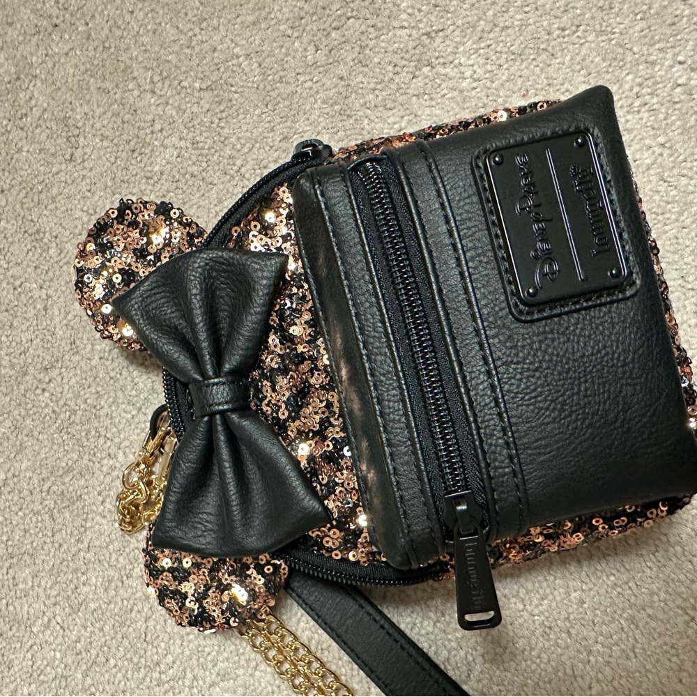 Mini sized loungefly wristlet backpack